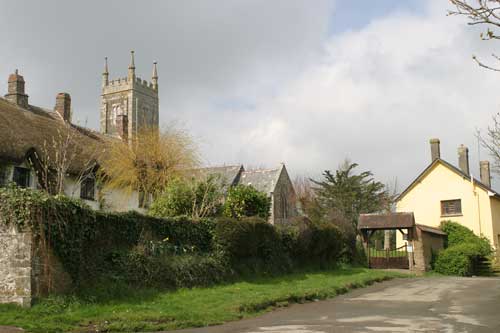 Bondleigh village